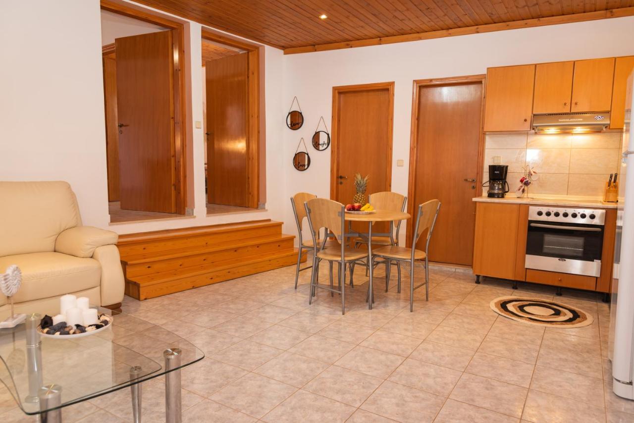 Villa Stegna Archangelos  Eksteriør bilde